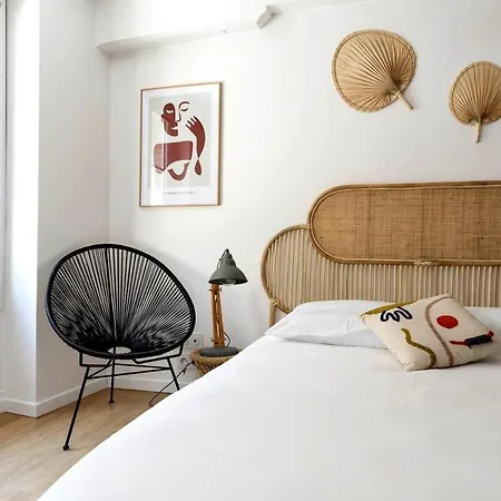 Cosy Hyper-centre - A Pied Apartment