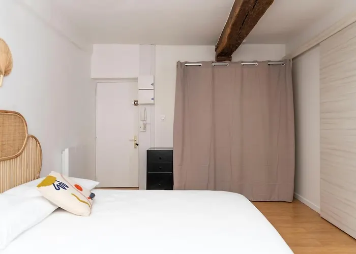 En Plein Coeur Du Centre-ville Apartment Caen